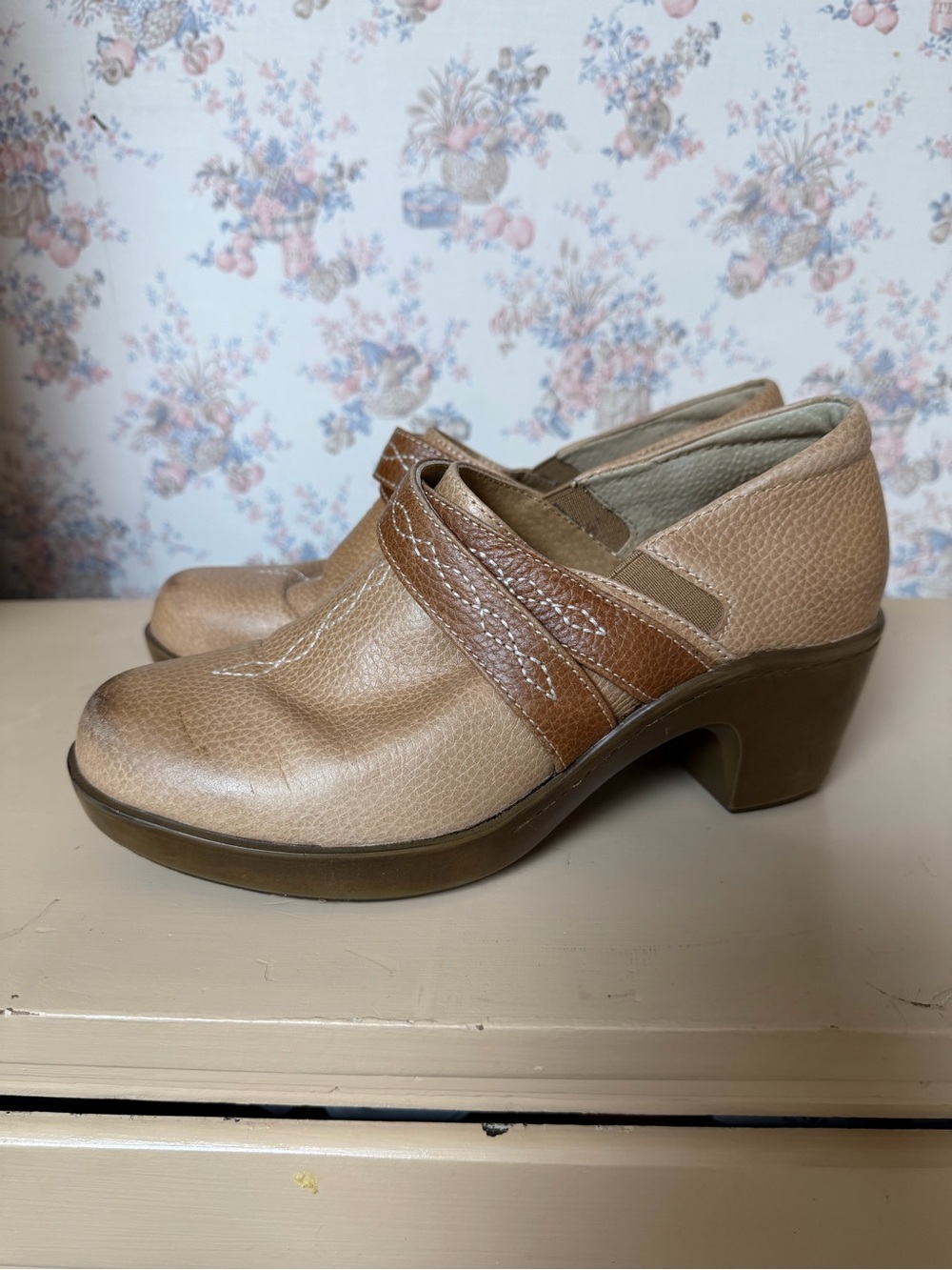 Ariat Clogs Leather Western Shoes Womens Size 7.5